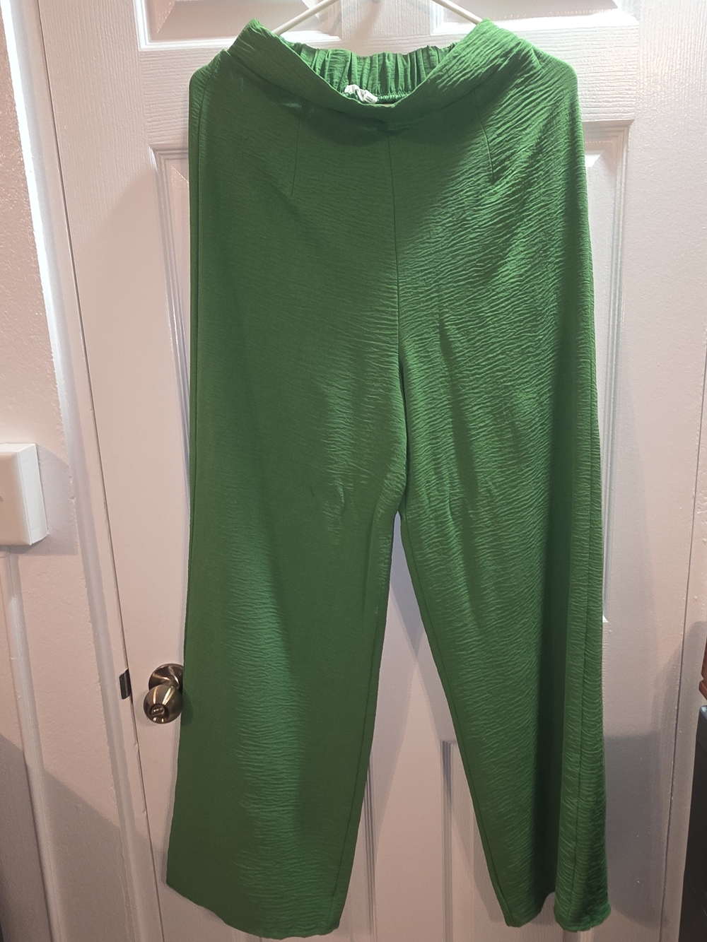 Green Wide Leg Pants Size Large Like New Tag Size Says Small..fits Large